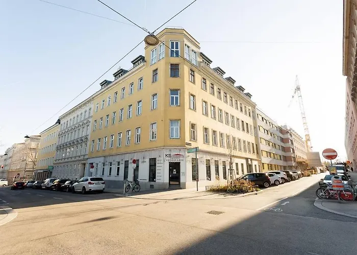 Апартаменти Urban Capsule - Near Mariahilfer Strasse